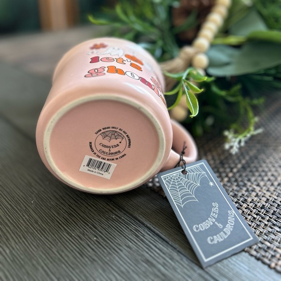 Cute Pink Ghost Daisy Pumkin Let’s Go Ghouls Cobwebs & Cauldrons Halloween Mug - Picture 4 of 4